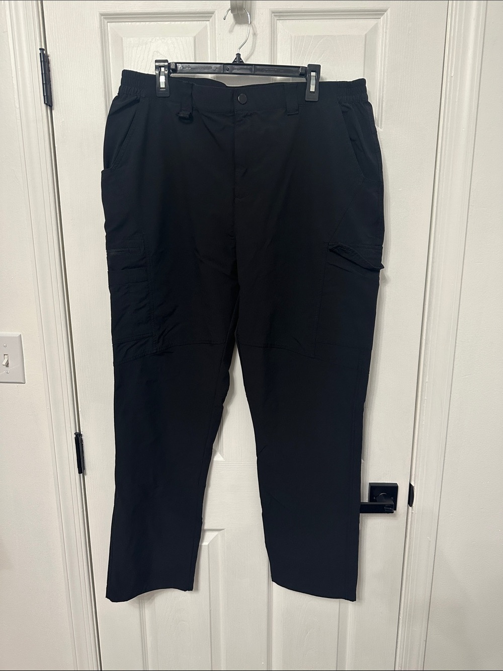 Men's Black Cargo Pants - Classic Utility Style-40x32